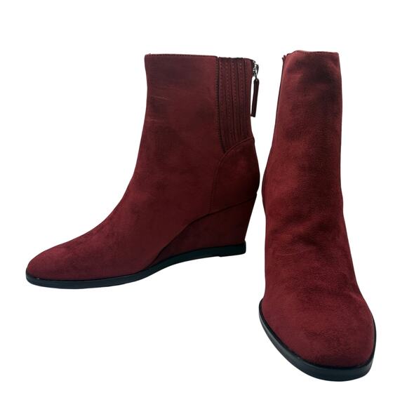 Dolce Vita Tippy Heeled Suede Bootie Burgundy SZ 7.5 Wedge Sleek Fall Modern - Picture 1 of 9
